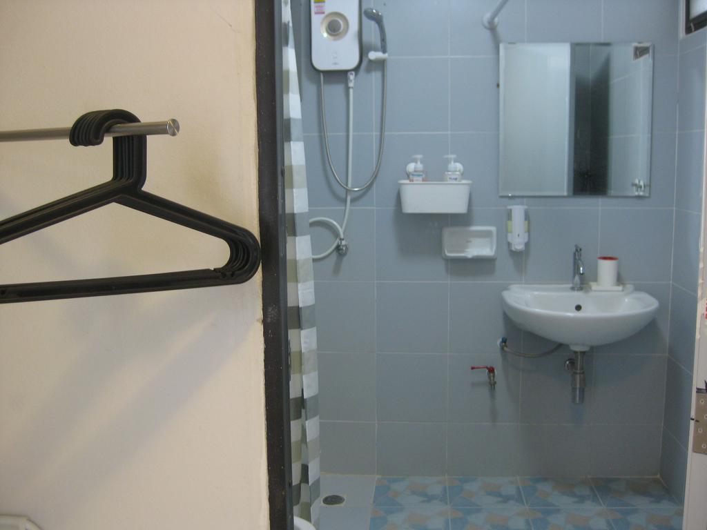 Auberge de jeunesse Rest 3 à Bangkok Extérieur photo